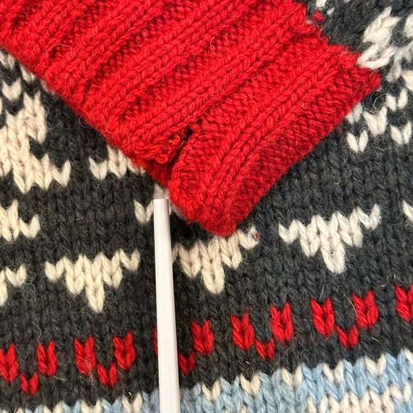 Eddie Bauer Vintage Red and Blue Cardigan 100% Lambswool Wool Womens Medium - Picture 4 of 7